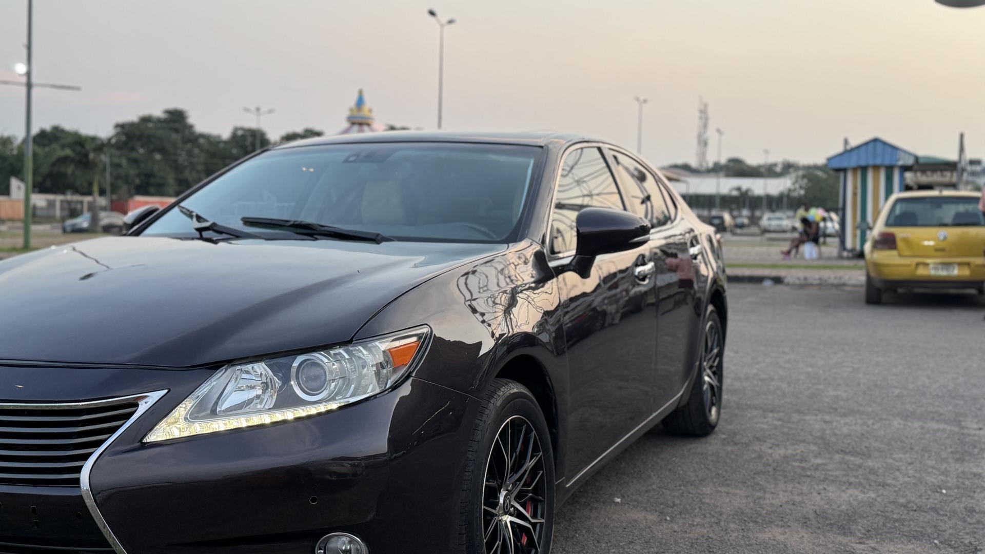 Lexus ES 350 2013/14 Enugu car rental