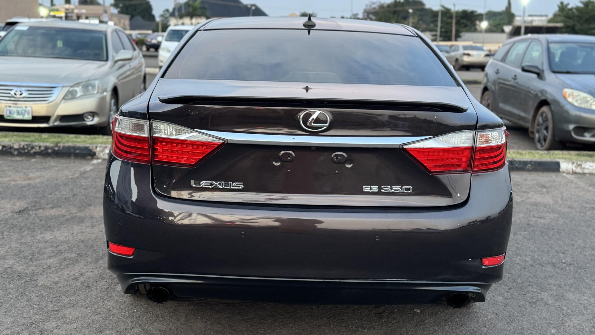 Lexus ES 350 2013/14 Enugu car rental