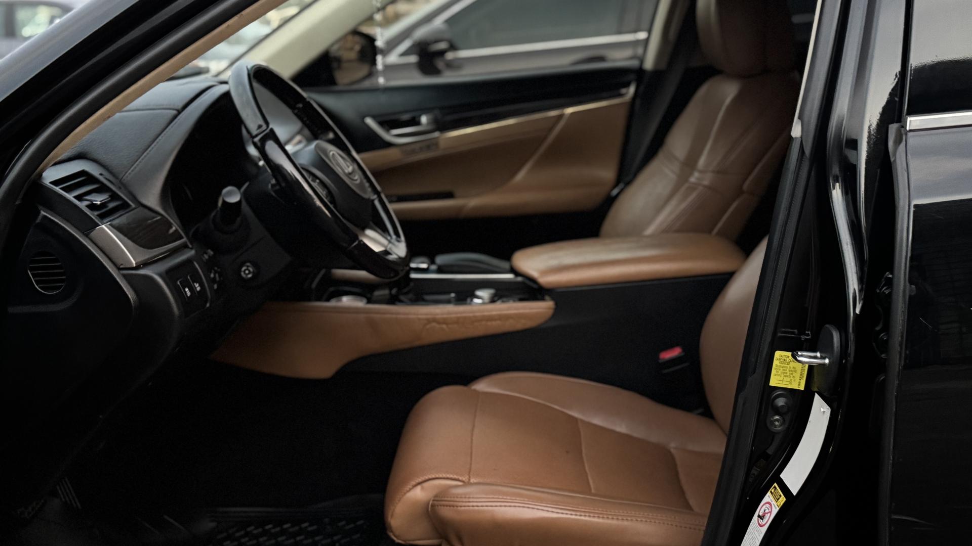 Lexus GS 350 - Car Rental Enugu