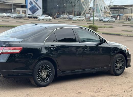 Toyota Camry XLE 2011 - Last Edition