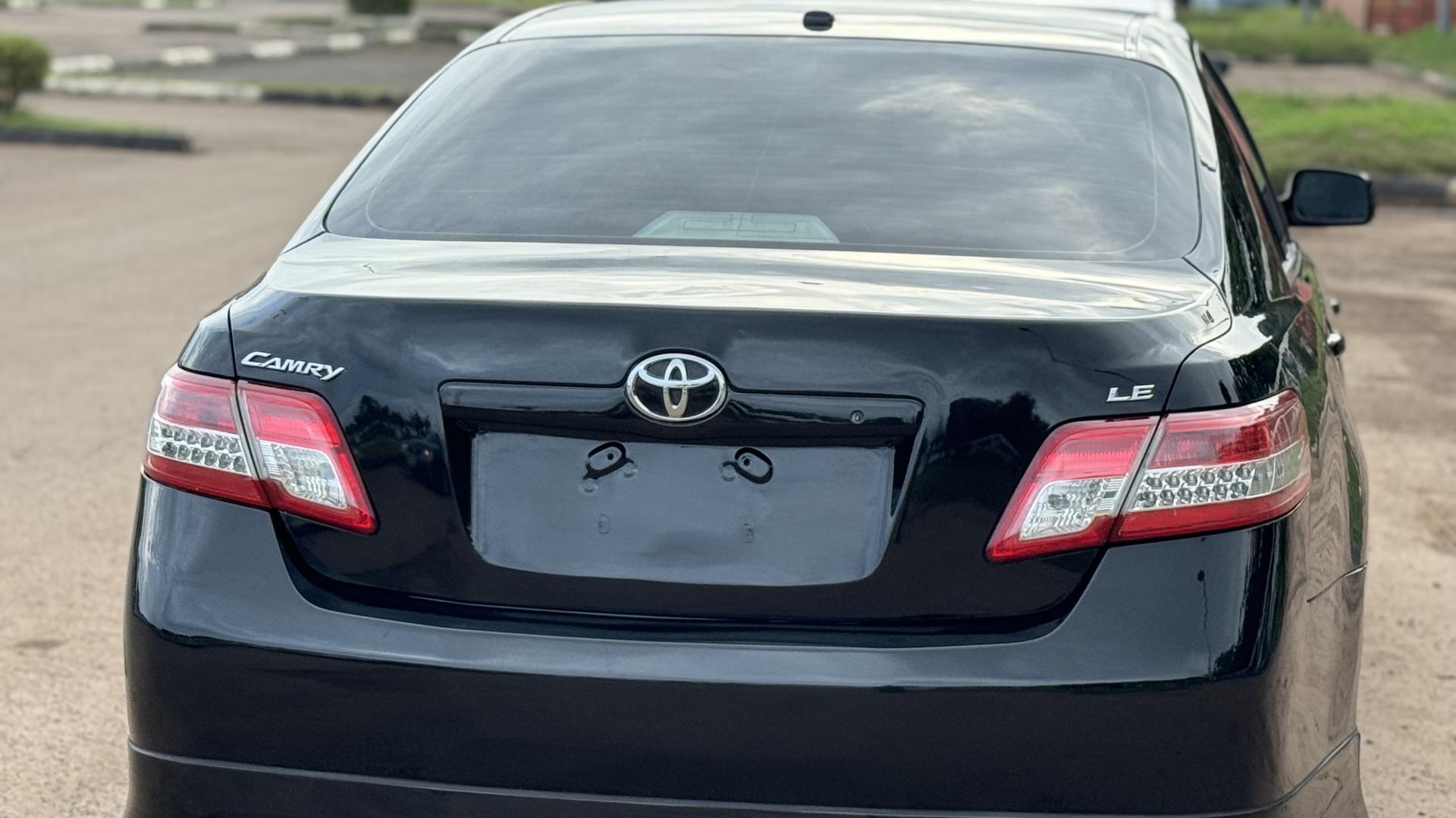 Toyota Camry XLE 2011 - Last Edition